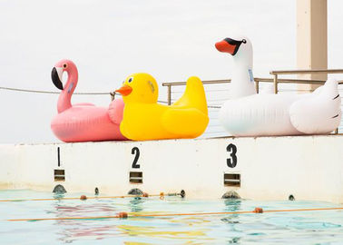 수영장을 위한 거대한 팽창식 물 장난감 부유물 백조 팽창식 홍학