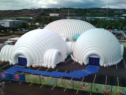 0.45 밀리미터 PVC 부풀게할 수 있는 돔 텐트 에어 서포티드 구조 거대기업