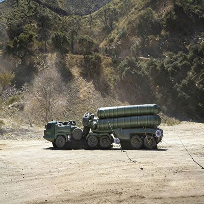 풍압 저항 성능 맞춤형 팽창식 대공 미사일 차량 미끼