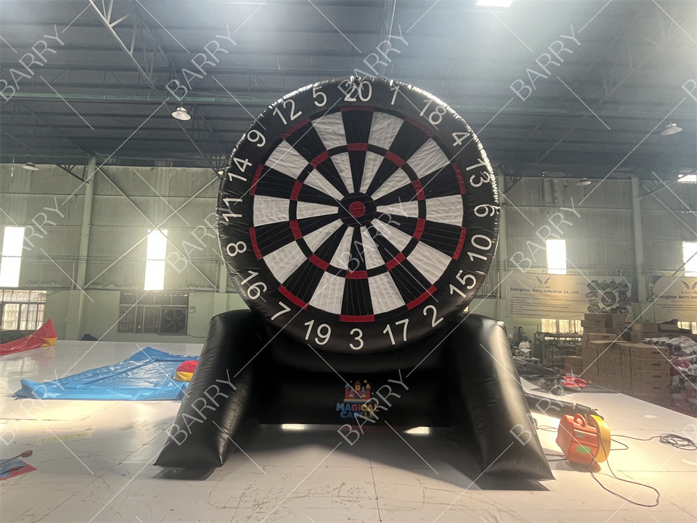 4.5mH High Quality Inflatable Football Darts Inflatable Soccer Darts Foot Dartboard With Velcro Balls