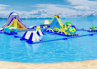 상업적인 뜨 장난감 팽창식 물 공원, 성인을 위한 거대한 바닷가 Waterpark