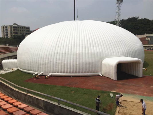 OEM 재해 구호를 위한 거대한 PVC 돔 팽창식 천막 10m 직경
